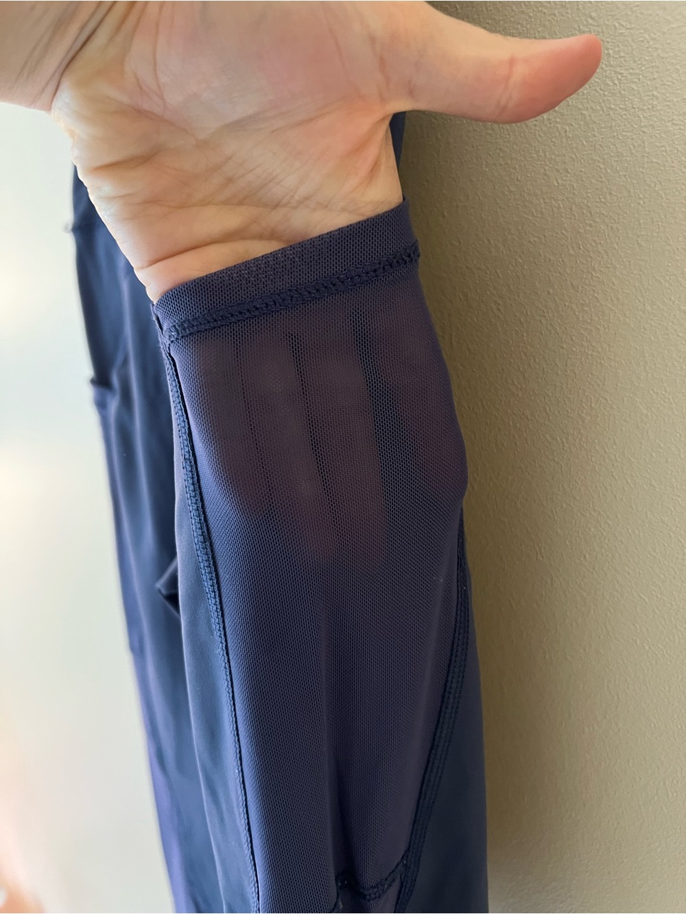 Aerie Chill Leggings - Picture 4 of 6